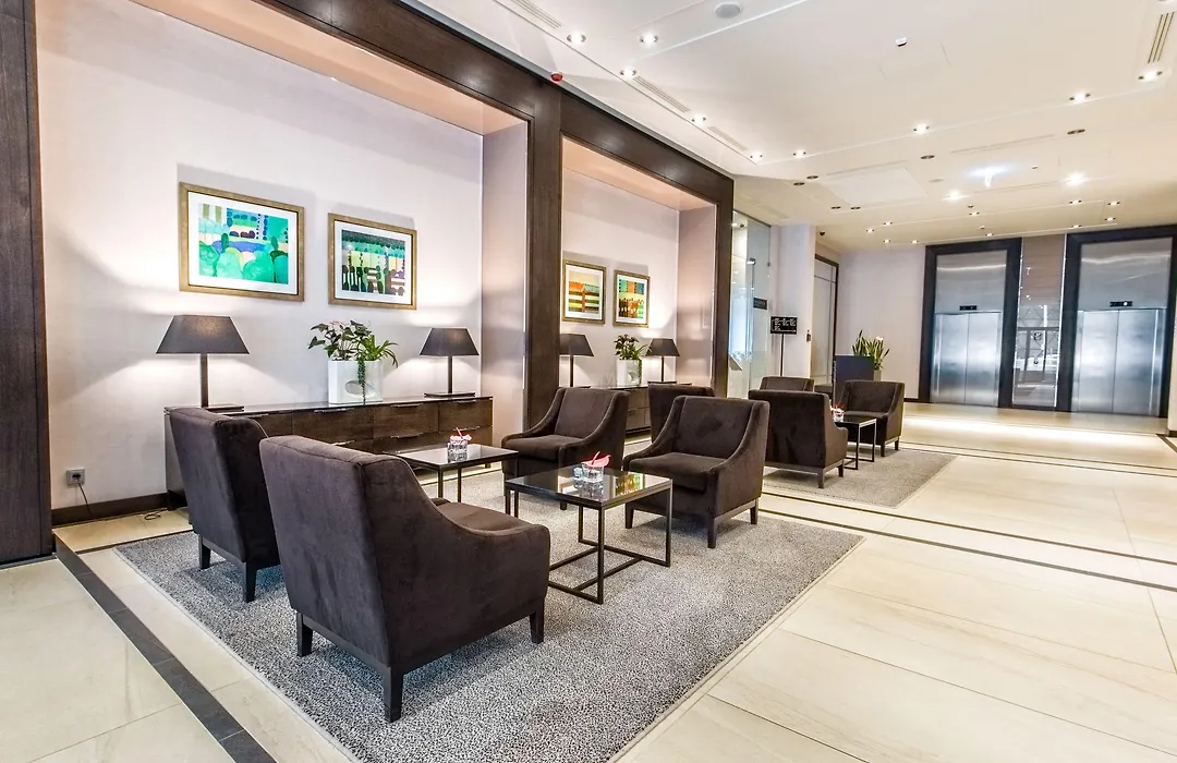 Hilton Garden Inn Krakow Airport-1